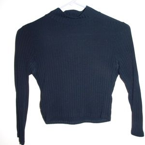 Black Mock Neck Crop Top